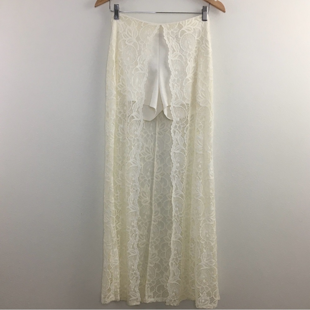 Material Girl | Shorts with Lace Skirt